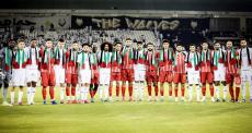 وشاح فلسطين يزين مباراة كأس الأحرار في قطر