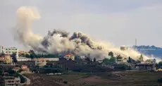 قصف سابق على قرية طير حرفا جنوب لبنان.webp