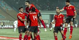 154823-لاعبو-الأهلي.jpg