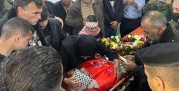 جثمان الشهيد الفتى محمد شحادة