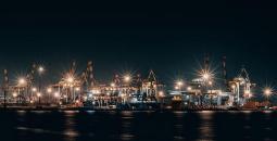ميناء حيفا ليلا.jpg