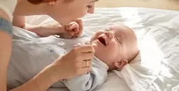 الطفل الرضيع