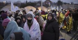 لاجئون من أوكرانيا على حدود الاتحاد الأوروبي.jpg