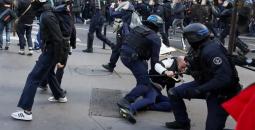 قمع الشرطة الفرنسية