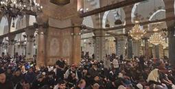 صلاة الجمعة في المسجد الأقصى