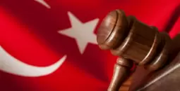 محكمة تركية.webp