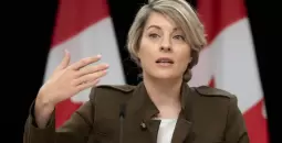 وزيرة الخارجية الكندية.webp