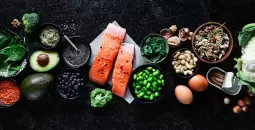 مواد غذائية صحية.webp