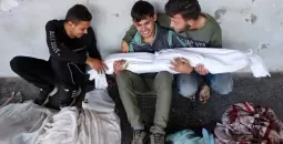 خلال تشييع أطفال استشهدوا بمجازر في غزة