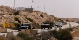 قوات الاحتلال على الحدود المصرية الفلسطينية.webp
