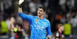 كورتوا يحسم مستقبله مع ريال مدريد