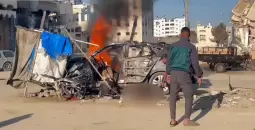 استهداف سابق لعناصر تأمين المساعدات في غزة.webp