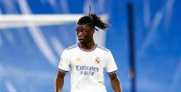 موعد عودة كامافينجا إلى الملاعب