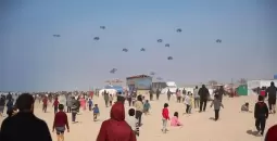 إنزال جوي للمساعدات