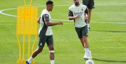 موقف ثنائي ريال مدريد من المشاركة في الكلاسيكو
