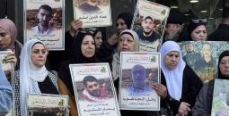 وقفة تضامنية مع الأسرى بنابلس (1).jpg