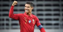 كم يحتاج رونالدو للوصول إلى الهدف 1000 في كأس العالم؟