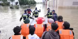 فيضانات.jpg