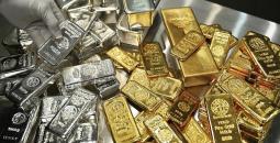 الذهب والفضة يتراجعان مع صعود الدولار