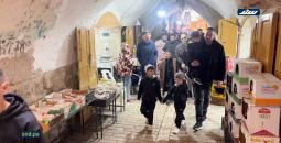 رغم إجراءات الاحتلال.. الآلاف يصلون الجمعة الأولى من رمضان في المسجد الإبراهيمي بالخليل