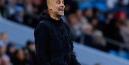 غوارديولا يدافع عن اللاعبين الصائمين في الدوري الإنجليزي