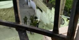 اقتحام واعتقال