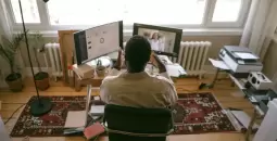 العمل من البيت