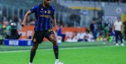 برشلونة يدخل سباق ضم نجم فرنسي