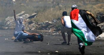 إصابة شاب فلسطيني خلال مواجهات مع الاحتلال في الضفة - أرشيفية