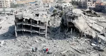 الدمار في مدينة الزهراء جنوبي غزة.webp