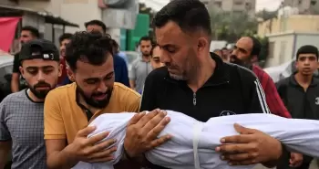 تشييع شهيد طفل قتلته قوات الاحتلال في غزة