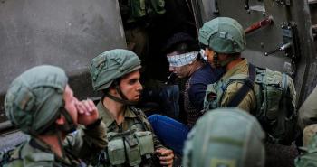 اعتقال شاب فلسطيني من الضفة الغربية.jpg
