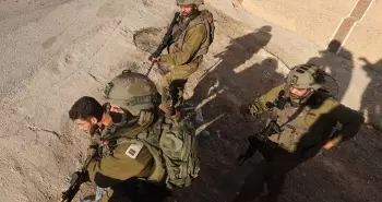 اعتقال شاب فلسطيني.webp