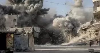 قصف إسرائيلي سابق على غزة.webp