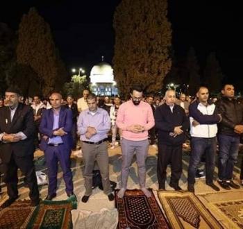 صلاة التراويح من المسجد الأقصى