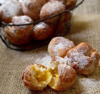 donuts-with-custard.jpg