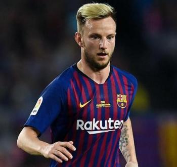 100-152137-rakitic-deal-man-utd_700x400.jpeg