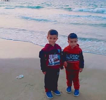 الطفلين عصافرة.jpg