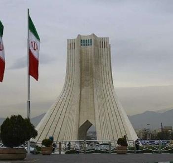 انفجار بمبني في طهران