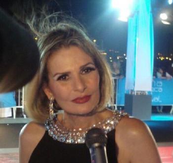 يسرا.jpg