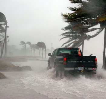 hurricane-rain-and-wind.png