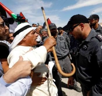 الخان.jpg