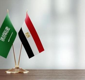 مصر والسعودية.jpg