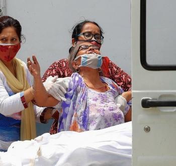 2021-05-12T100615Z_158590725_RC26EN9HYX47_RTRMADP_3_HEALTH-CORONAVIRUS-INDIA.jpg