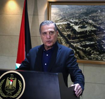 نبيل أبوردينة الناطق باسم الرئاسة الفلسطينية.jpeg