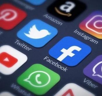 مواقع التواصل الاجتماعي