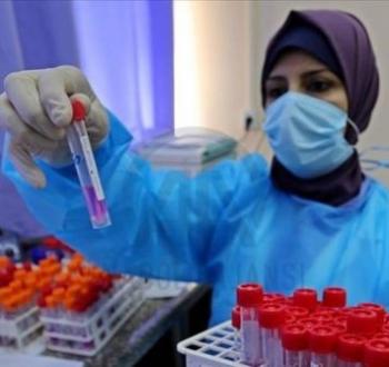 في إحدى المراكز الصحية لفحص كورونا.jpg