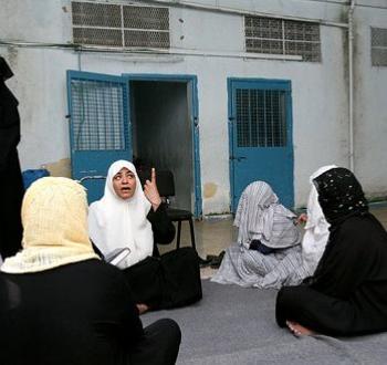 الأسيرات في سجون الاحتلال - أرشيفية.jpg