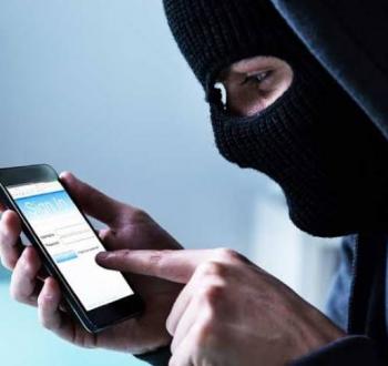البحث عن برامج التجسس بالهاتف