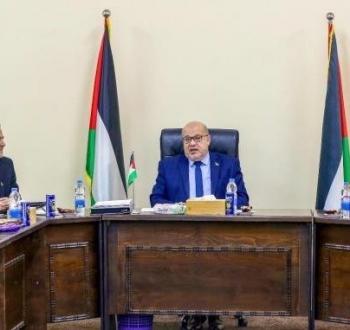 لجنة متابعة العمل الحكومي